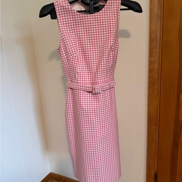 J. Crew Dresses & Skirts - Pink gingham Jcrew dress with matching belt, size 0